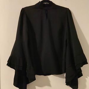 Vintage Bell Sleeved Black Top
